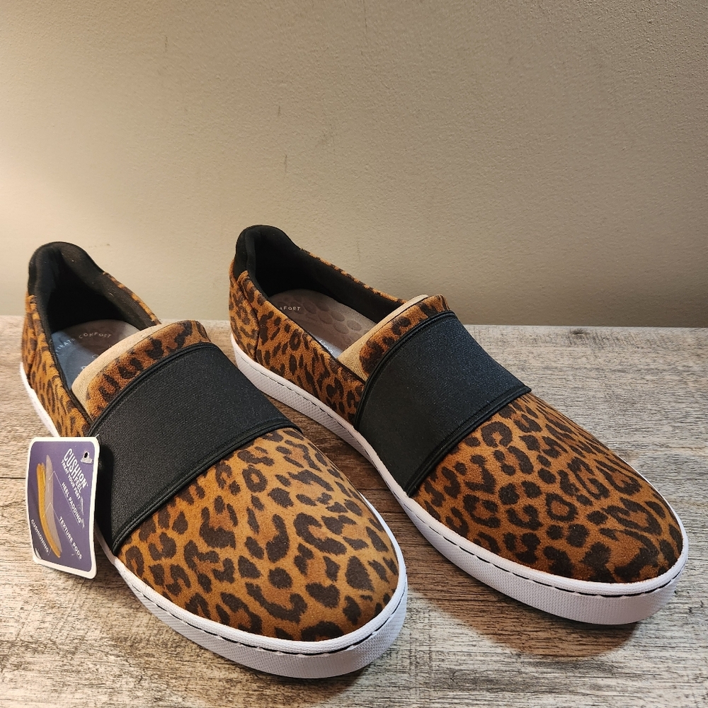 *NEW* - Clarks Women's Pawley Wes Sneaker, Dark Tan Leopard Print Suede, 11 M US